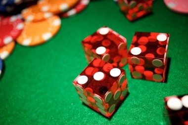 Mobile phone screen showing arenavip live roulette wheel with player balance and betting interface